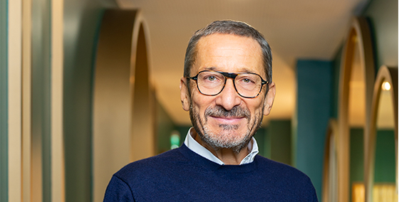 Simon Blum, OLALA! co-founder, entrepreneur, portrait, leader, visionary, founder, innovator, plant-based, sustainability, business, success